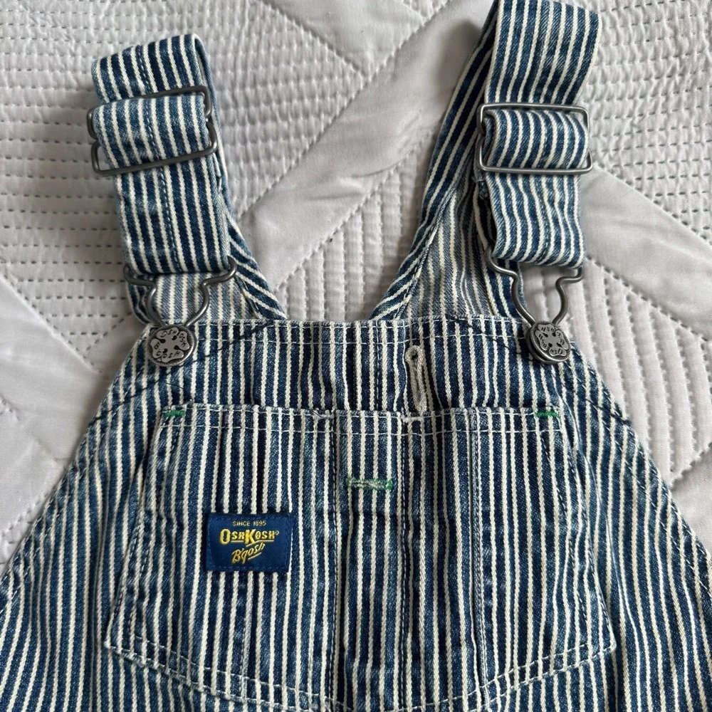 OshKosh B'gosh Vintage Blue and White Striped Kids Overalls Size 4T